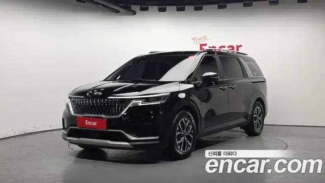Kia Carnival 2020 — Photo 1/20
