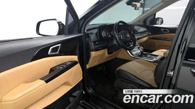 Kia Carnival 2020 — Photo 10/20