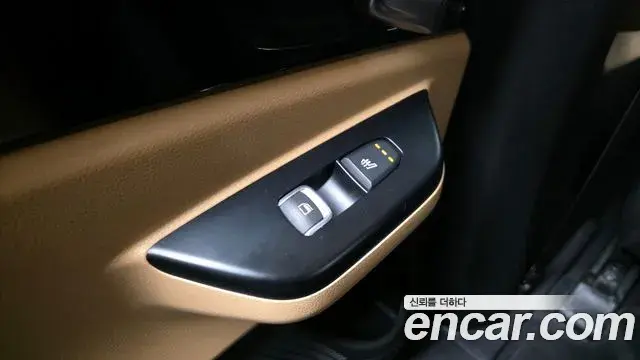 Kia Carnival 2020 — Photo 19/20