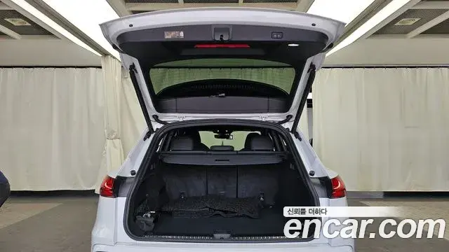 Audi Q5 2025 — Photo 7/20