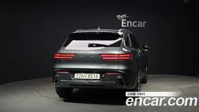 Genesis GV70 2021 — Şəkil 11/20