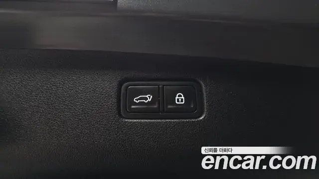 Genesis GV70 2021 — Şəkil 17/20
