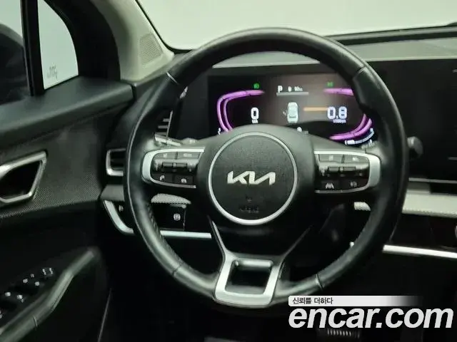 Kia Sportage 2021 — ფოტო 5/18