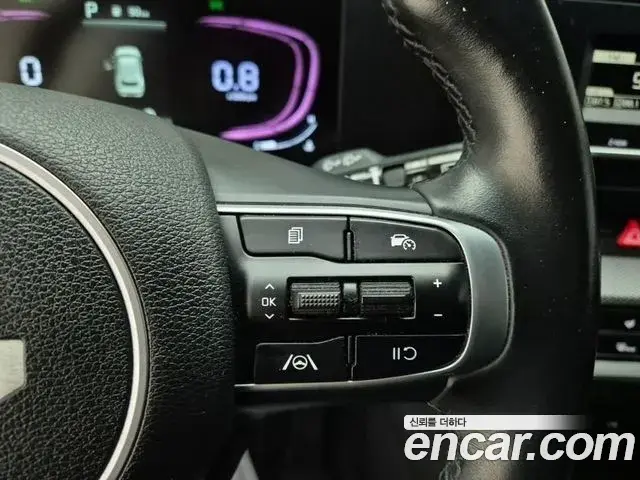 Kia Sportage 2021 — ფოტო 10/18