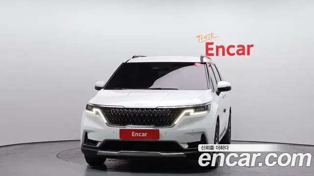 Kia Carnival 2022 — Фото 3/20