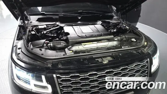 Land Rover Range Rover 2018 — ფოტო 20/20