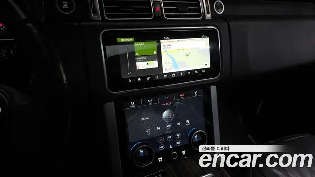 Land Rover Range Rover 2018 — ფოტო 1/20