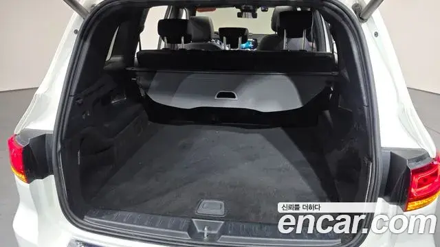 Mercedes-Benz GLB-Class 2021 — Фото 20/20