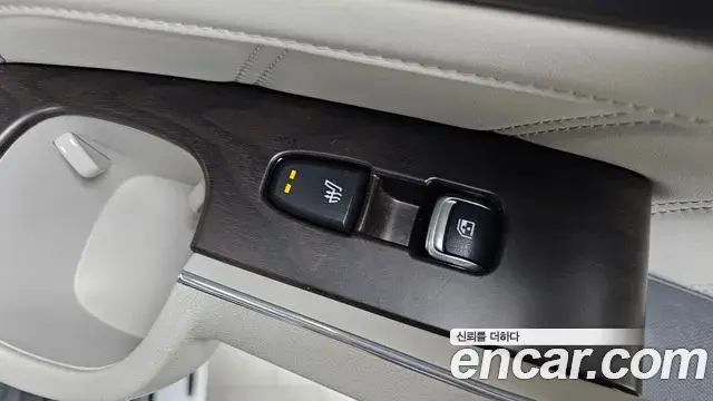 Kia Sorento 2022 — ფოტო 7/20