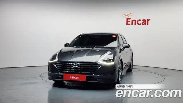 Hyundai Sonata Hybrid 2019 — Photo 7/20