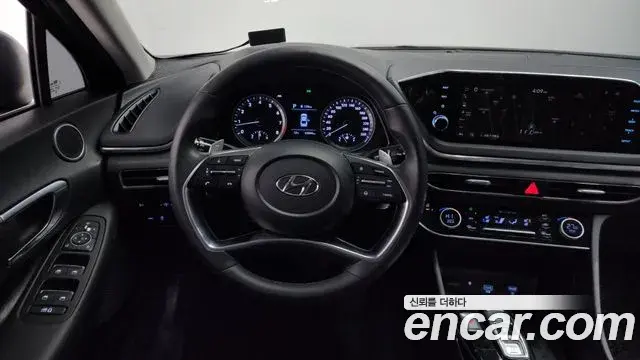 Hyundai Sonata Hybrid 2019 — Photo 4/20