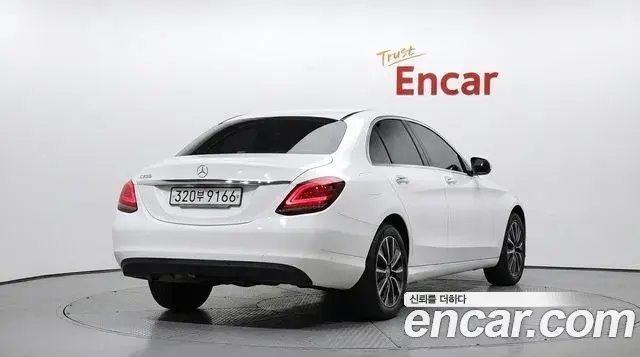Mercedes-Benz C-Class 2019 — Şəkil 3/20