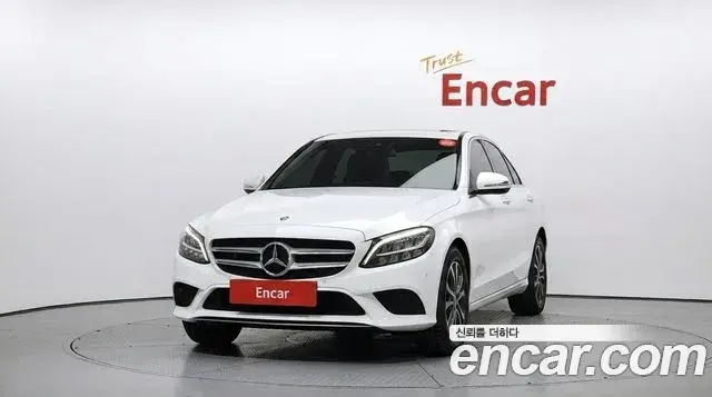 Mercedes-Benz C-Class 2019 — Şəkil 13/20