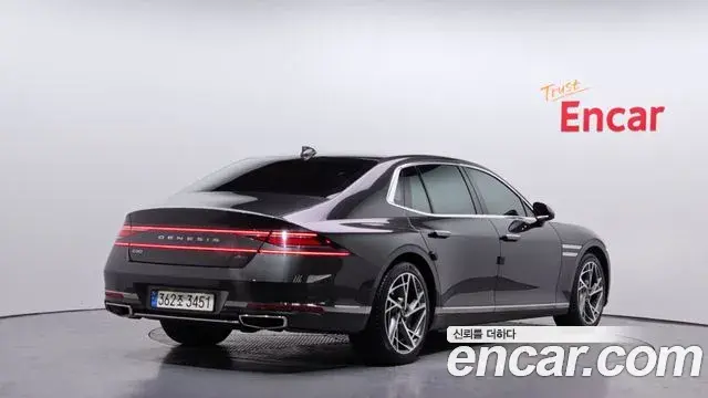 Genesis G90 2022 — Şəkil 3/20