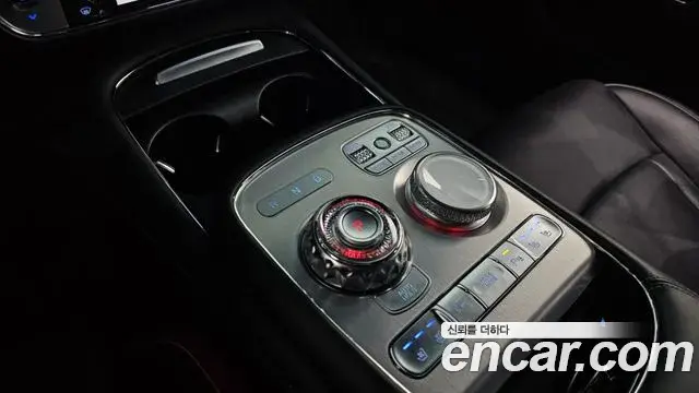 Genesis G90 2022 — Şəkil 1/20