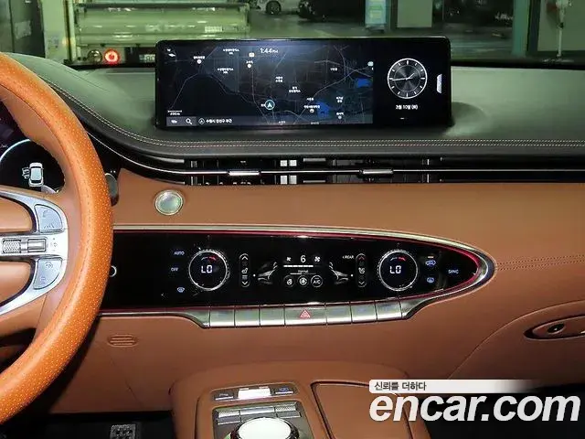 Genesis GV70 2022 — Photo 7/20