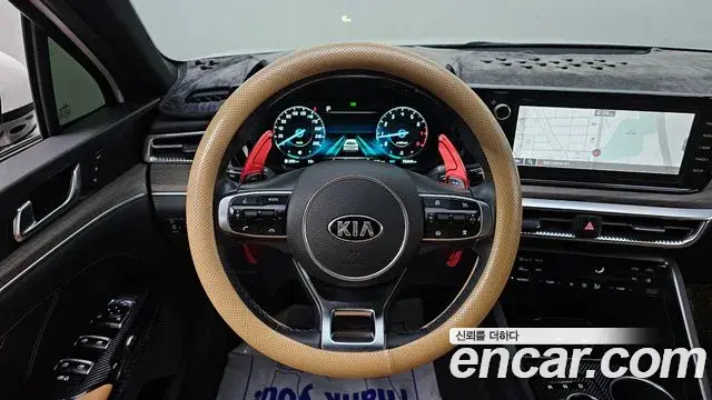 Kia K5 2021 — Фото 13/20