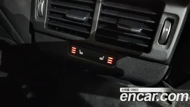 Land Rover Range Rover Evoque 2019 — Фото 19/20