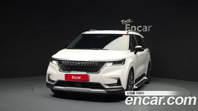 Kia Carnival 2021 — Photo 3/20