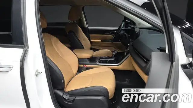 Kia Carnival 2021 — Photo 11/20
