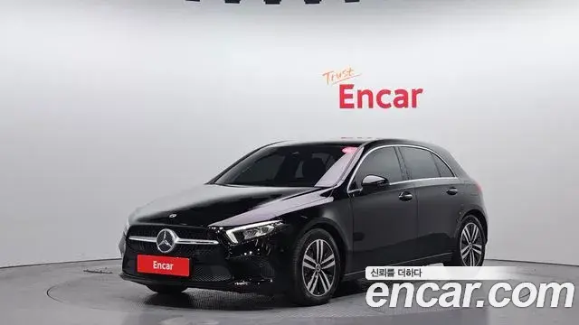 Mercedes-Benz A-Class 2022 — ფოტო 9/20