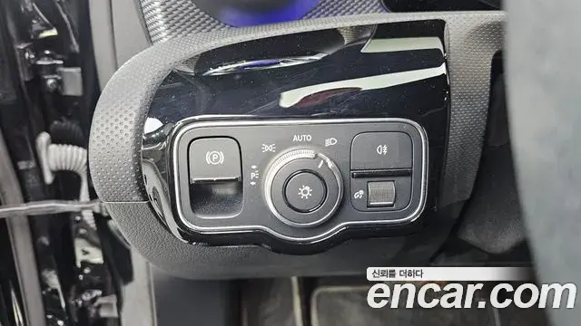 Mercedes-Benz A-Class 2022 — ფოტო 8/20