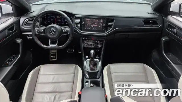 Volkswagen T-Roc 2021 — Фото 7/20