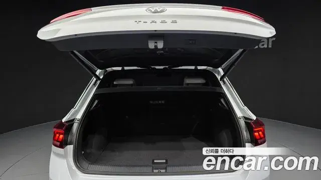 Volkswagen T-Roc 2021 — Фото 20/20