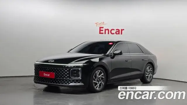 Hyundai Grandeur Hybrid 2023 — ფოტო 8/20