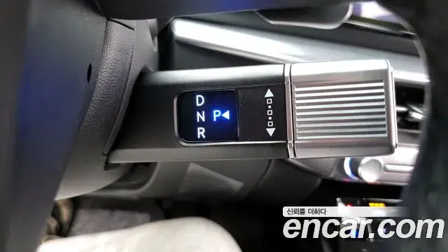 Hyundai Grandeur Hybrid 2023 — ფოტო 6/20