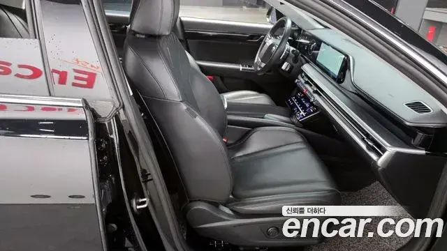 Hyundai Grandeur Hybrid 2023 — ფოტო 3/20