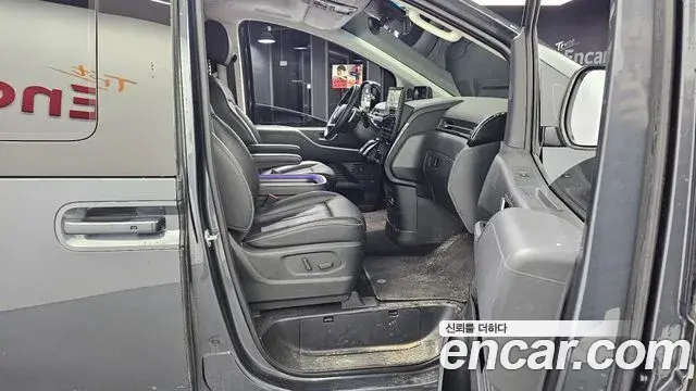 Hyundai Staria 2024 — Фото 11/20