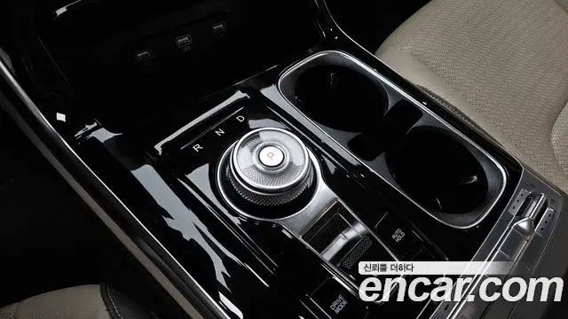 Kia Carnival 2022 — Фото 9/20