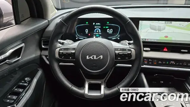 Kia Sportage 2024 — Фото 13/20