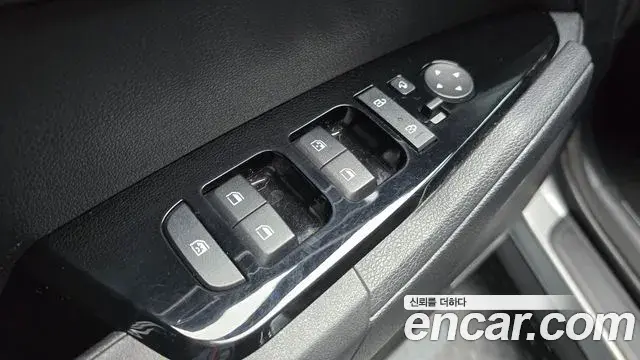 Kia Sportage 2024 — Фото 14/20