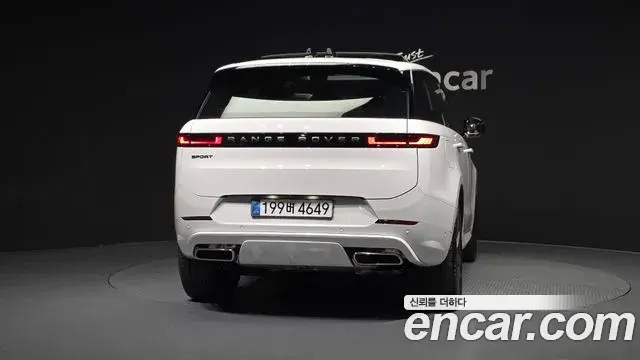 Land Rover Range Rover Sport 2025 — Фото 4/20
