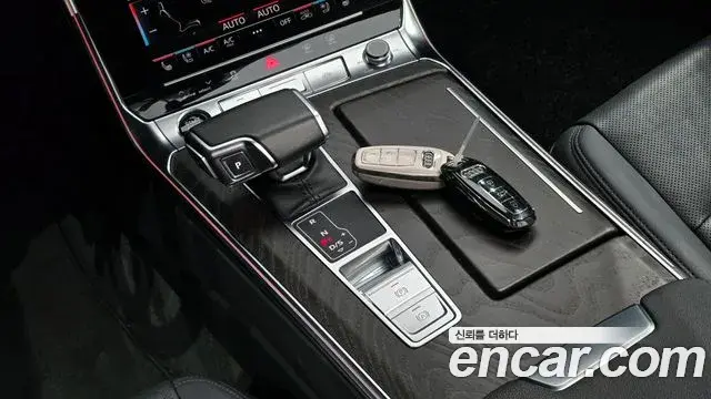 Audi A6 2022 — Şəkil 14/20