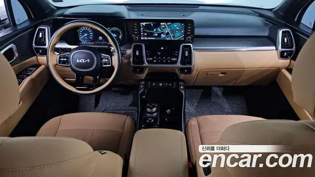 Kia Sorento 2022 — Фото 7/20