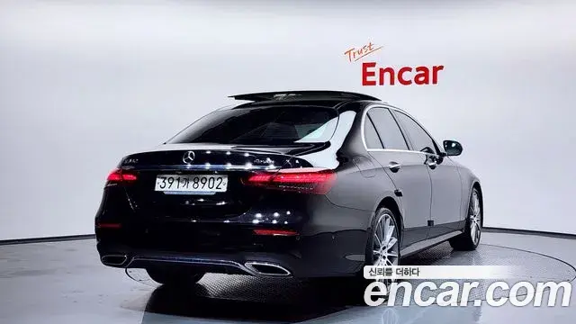 Mercedes-Benz E-Class 2020 — Şəkil 8/20