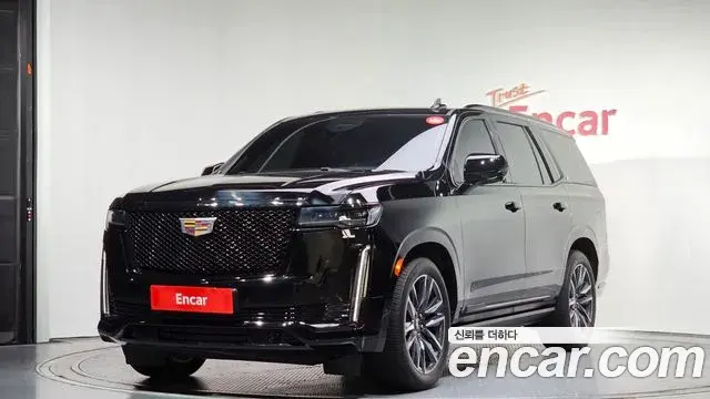 Cadillac Escalade 2022 — ფოტო 5/20