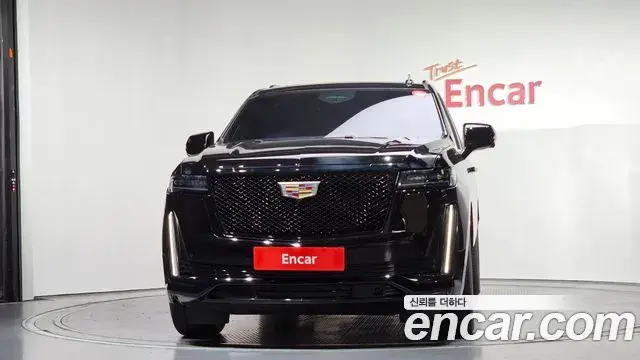 Cadillac Escalade 2022 — ფოტო 7/20