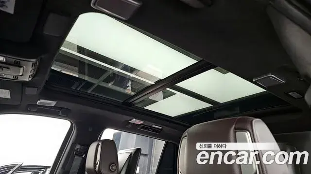 Cadillac Escalade 2022 — ფოტო 3/20