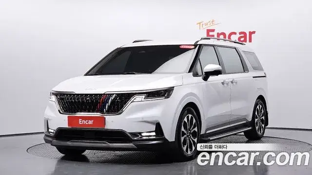 Kia Carnival 2021 — Фото 11/20