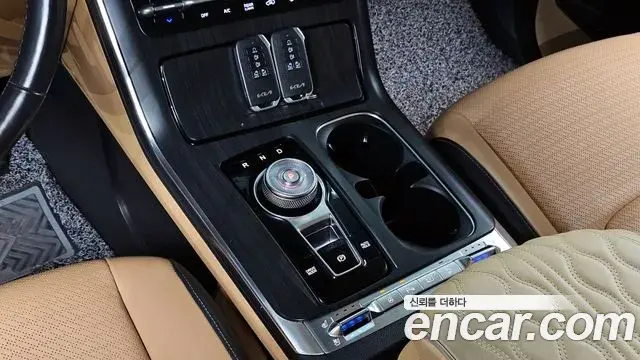 Kia Carnival 2021 — Фото 9/20