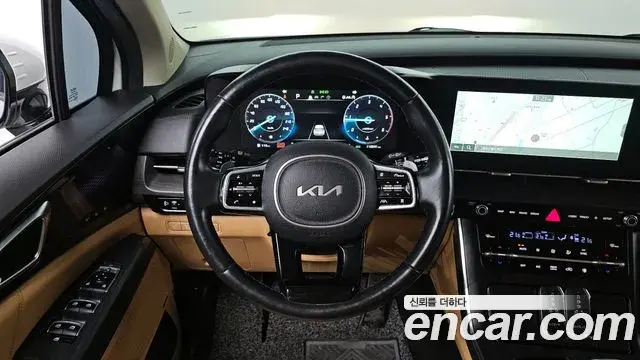 Kia Carnival 2021 — Фото 14/20