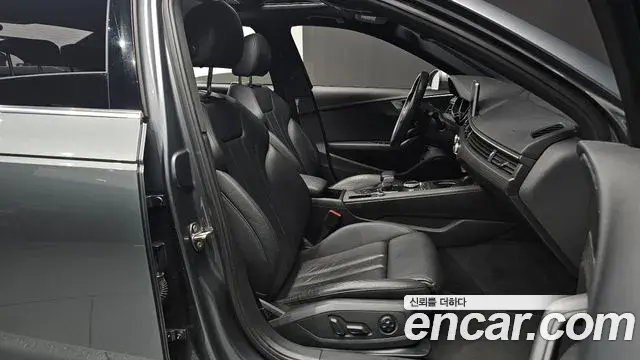 Audi A4 2019 — Photo 12/20