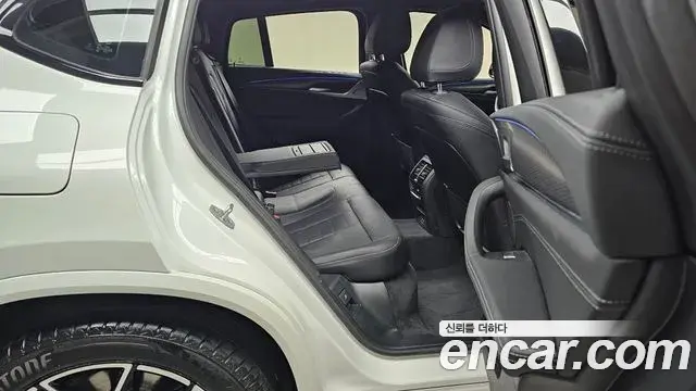 BMW X4 2024 — ფოტო 15/20