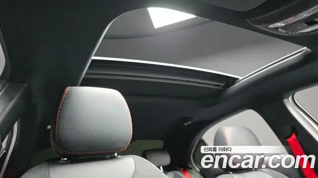 Mercedes-Benz A-Class 2020 — ფოტო 17/20