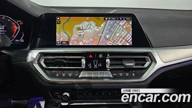 BMW 4 Series 2023 — Photo 18/20