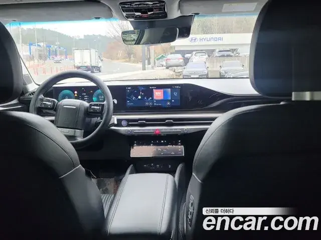 Hyundai Grandeur Hybrid 2023 — Şəkil 8/20